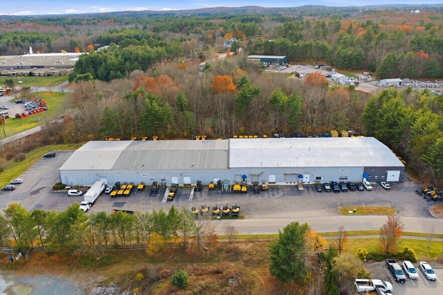 More Photos Of 282 Dedham St, Norfolk Warehouse For Lease