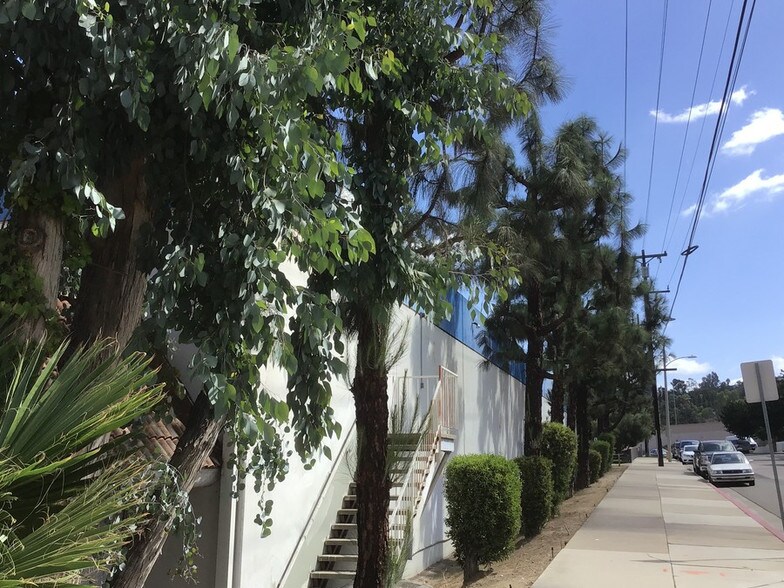 More Photos Of 100 N Tustin Ave, Anaheim General Retail For Sale