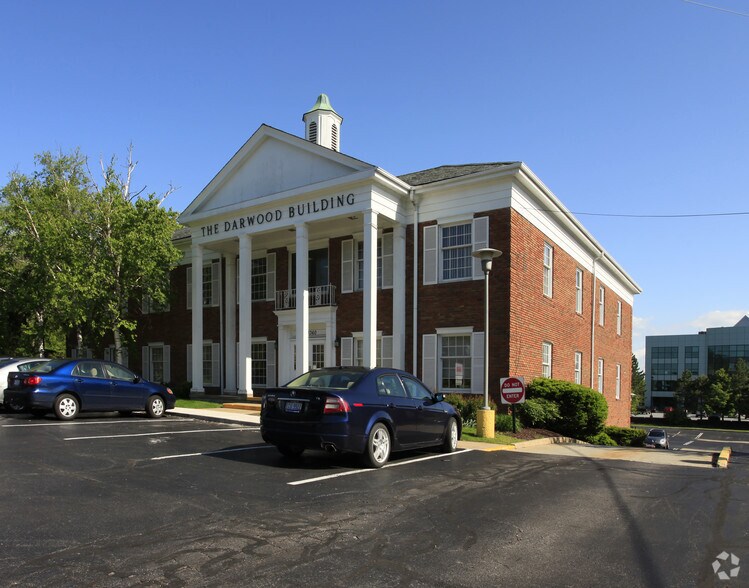 Primary Photo Of 23360 Chagrin Blvd, Beachwood Office For Lease
