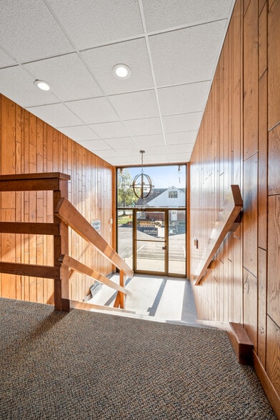 More Photos Of 828 Cherry St, Green Bay Office Residential For Sale