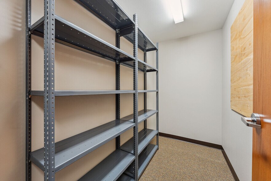 More Photos Of 223 E Main St, Reedsburg Storefront Retail Office For Sale