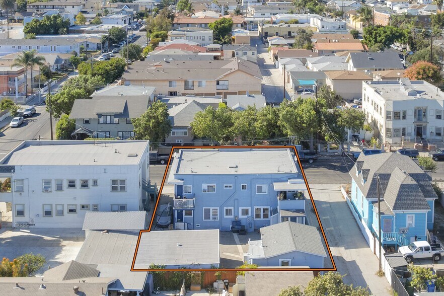 More Photos Of 1224 S Mesa St, San Pedro Apartments For Sale