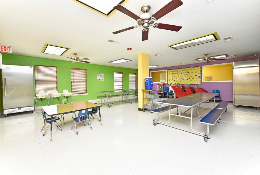 More Photos Of 1220 Mulcahy St, Rosenberg Religious Facility For Sale