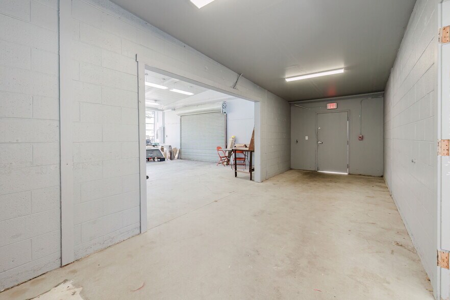 More Photos Of 3649 Frontage Rd, Port Orchard Office For Lease