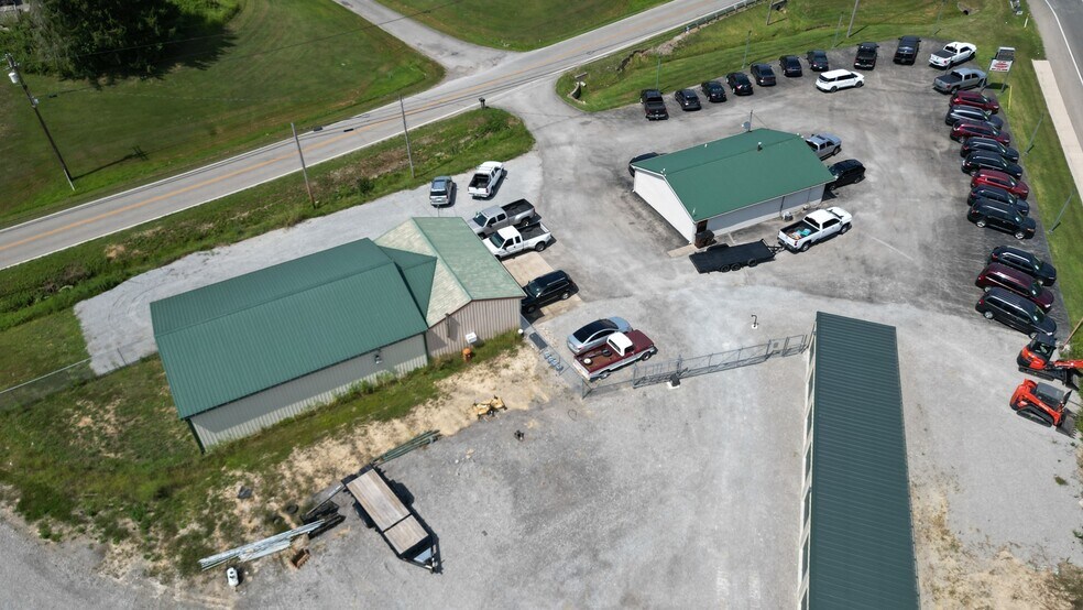 More Photos Of 3540 Eden Rd, Georgetown Auto Salvage Facility For Lease