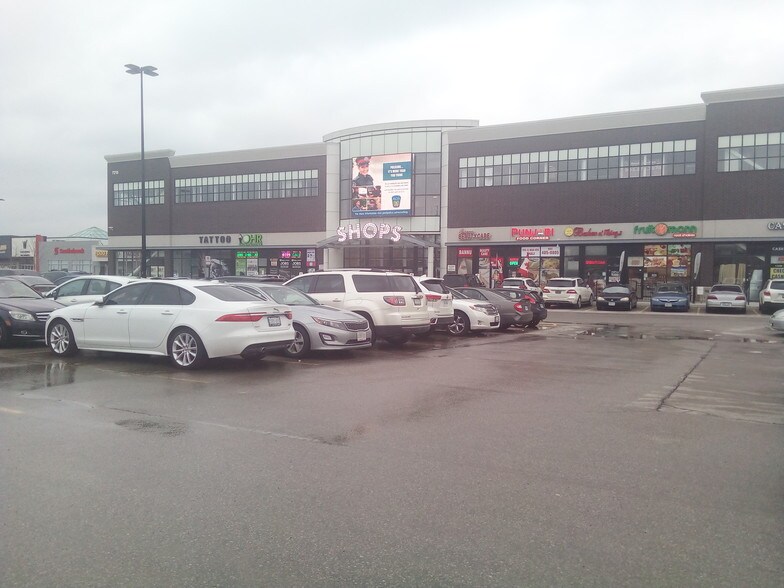 More Photos Of 7205-7215 Goreway Dr, Mississauga Storefront For Sale