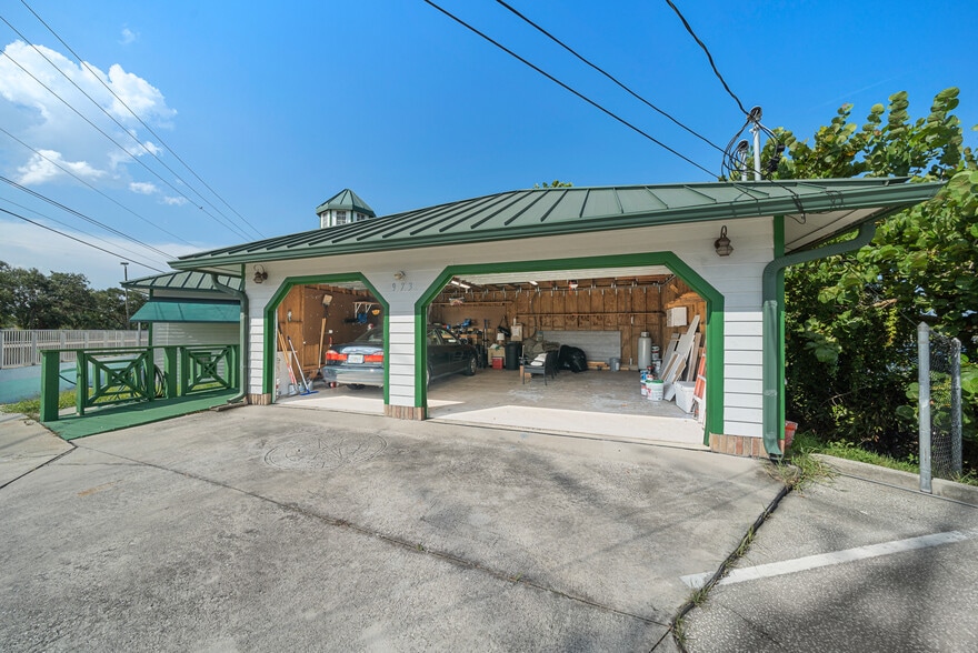 More Photos Of 973 N Harbor City Blvd, Melbourne Specialty For Sale