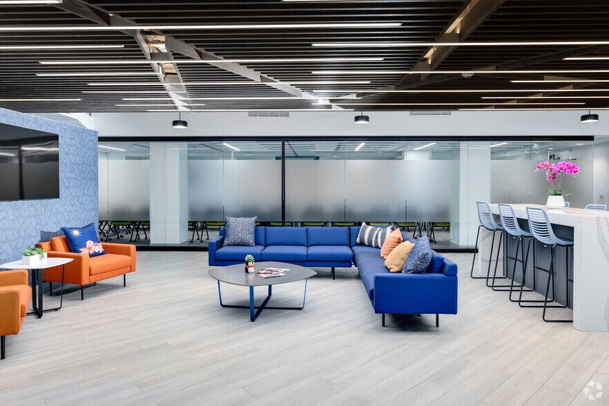 More Photos Of 1220 L St NW, Washington Office For Lease