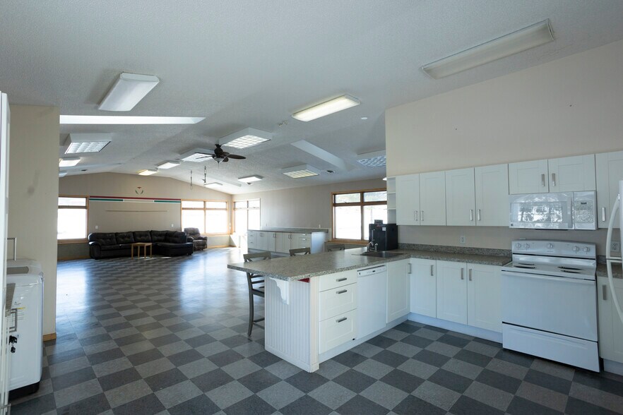 More Photos Of W10356 Highway 29, River Falls Office For Lease