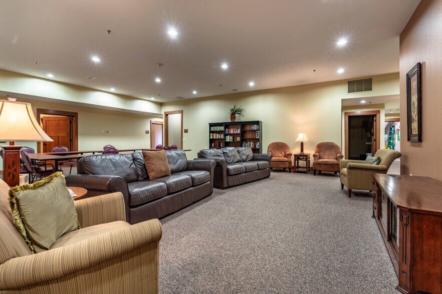 More Photos Of 394 Woodland Dr, Fergus Falls Assisted Living For Sale