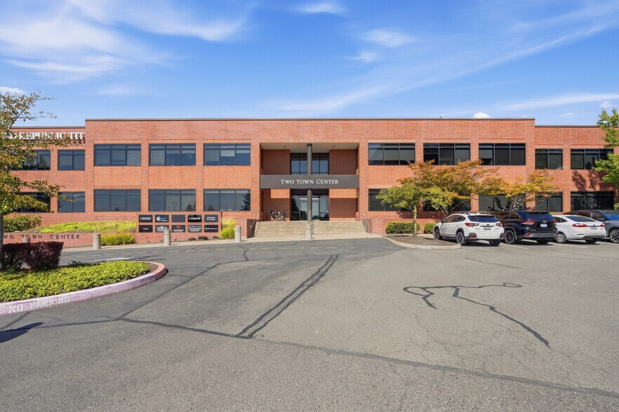 Primary Photo Of 10135 SE Sunnyside Rd, Clackamas Office For Lease