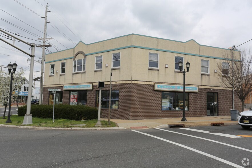 More Photos Of 6 N Black Horse Pike, Runnemede Storefront Retail Residential For Lease