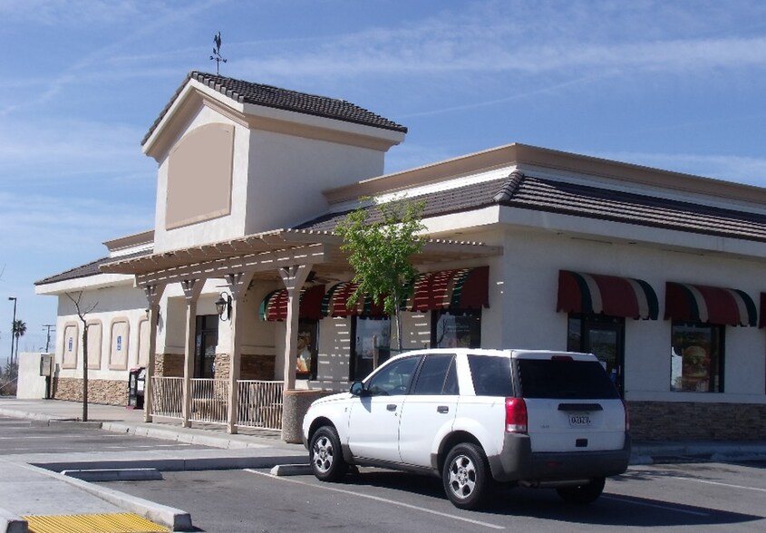 More Photos Of 2617 Haley St, Bakersfield Restaurant For Lease