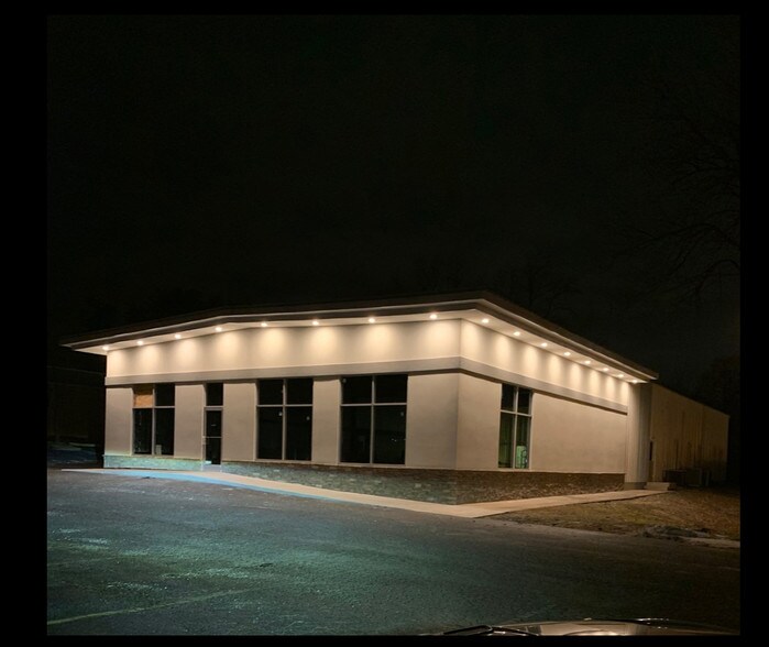 More Photos Of 709 Carnegie Pl, Greensboro Freestanding For Lease