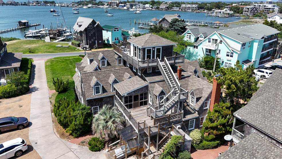 More Photos Of 155 Silver Lake Dr, Ocracoke Hospitality For Sale