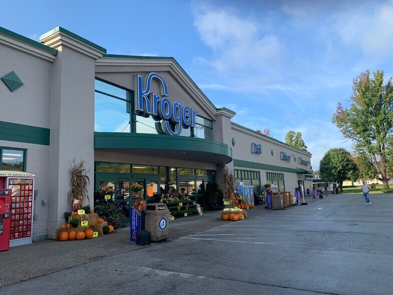 Primary Photo Of 1001-1029 Cumberland Falls Hwy, Corbin Unknown For Lease