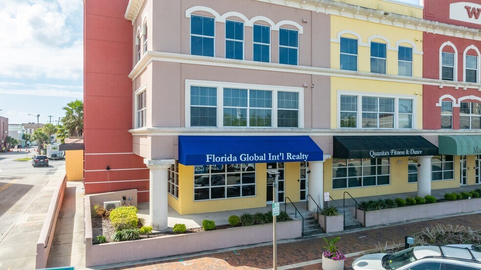More Photos Of 111 Magnolia Ave, Daytona Beach Office For Sale