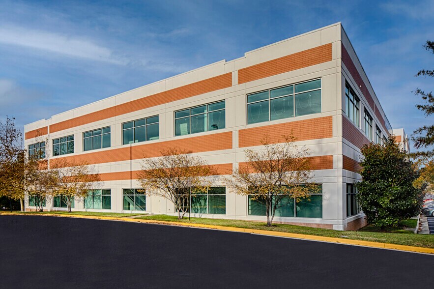 More Photos Of 8211 Terminal Rd, Lorton Light Manufacturing For Lease