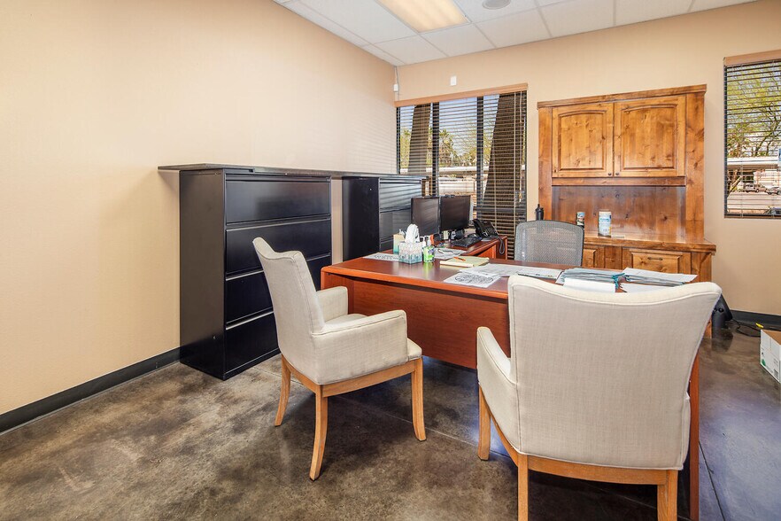 More Photos Of 7860 W Sahara Ave, Las Vegas Medical For Sale