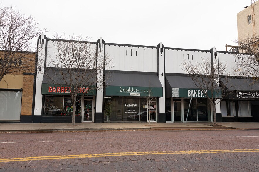 More Photos Of 112-118 SW 6th Ave, Amarillo Storefront For Lease