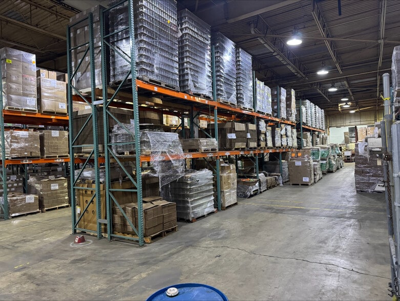More Photos Of 143 Mahanoy Ave, Tamaqua Distribution For Lease