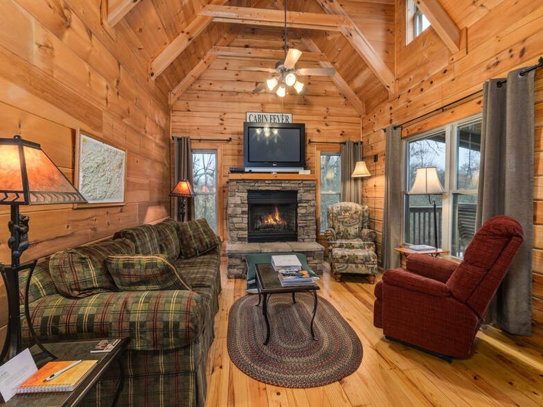 More Photos Of 242 Barkwells Ln, Mills River Hotel For Sale