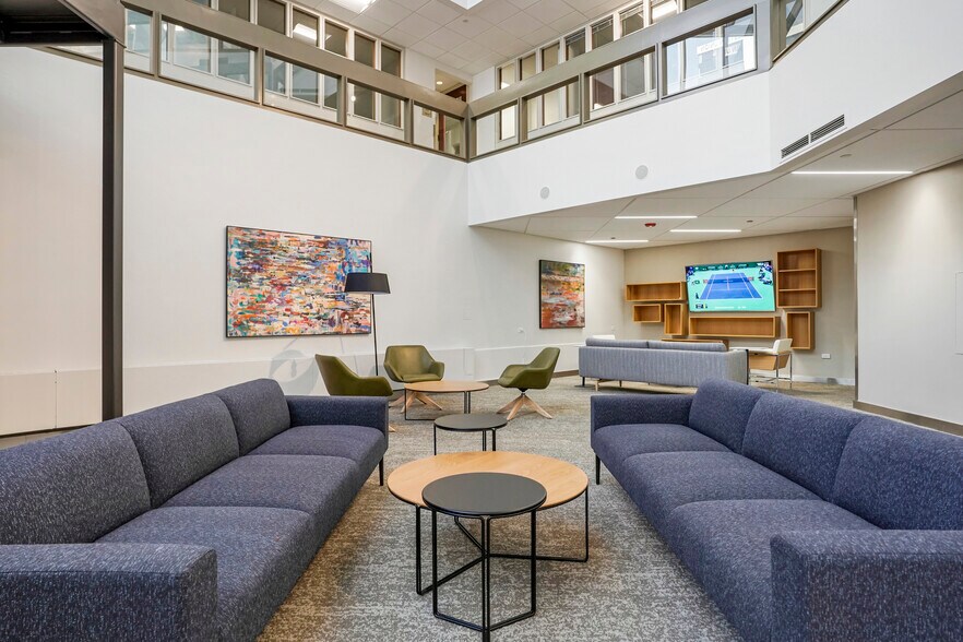 More Photos Of 7100 E Belleview Ave, Greenwood Village Office For Lease