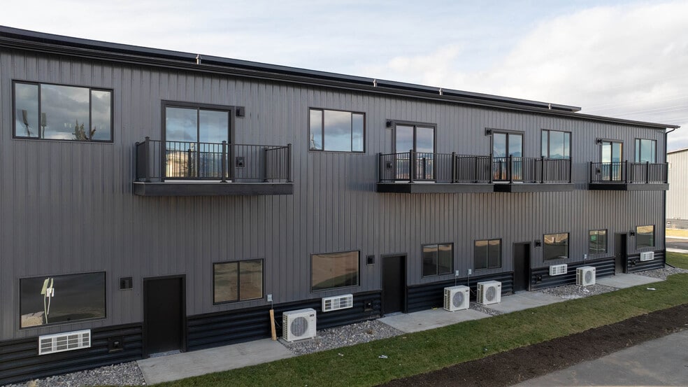 More Photos Of 202 Fletching Way, Belgrade Industrial For Sale
