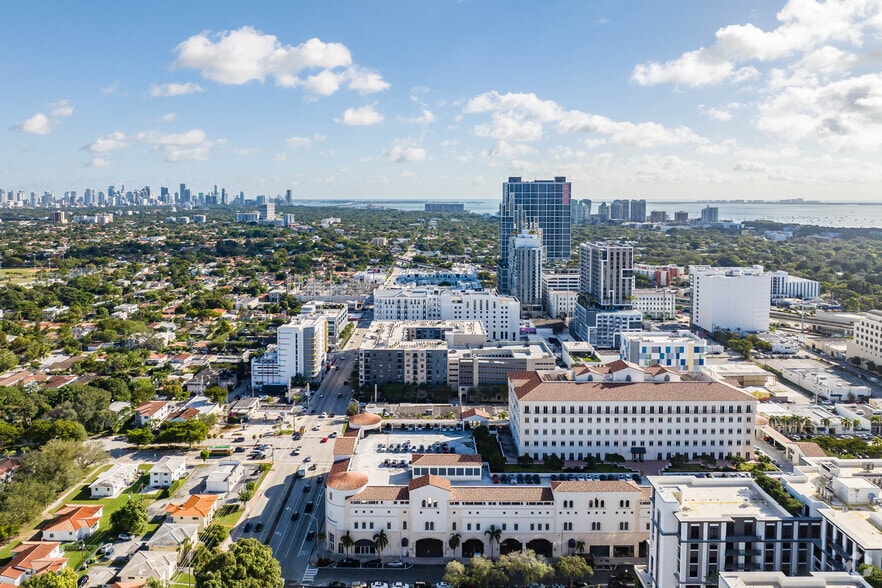 More Photos Of 4000 Ponce de Leon Blvd, Coral Gables Office For Lease