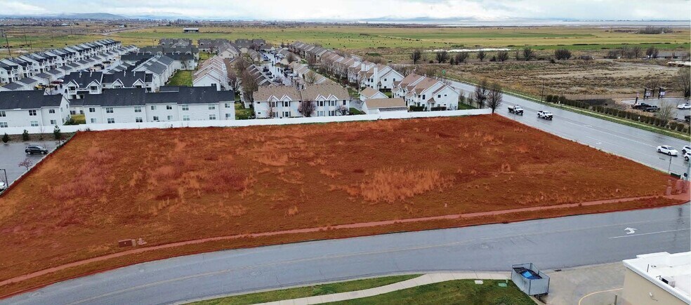 More Photos Of 434 S Frontage Rd., Springville Land For Lease