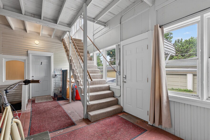 More Photos Of 446 Madison St NE, Minneapolis Multifamily For Sale
