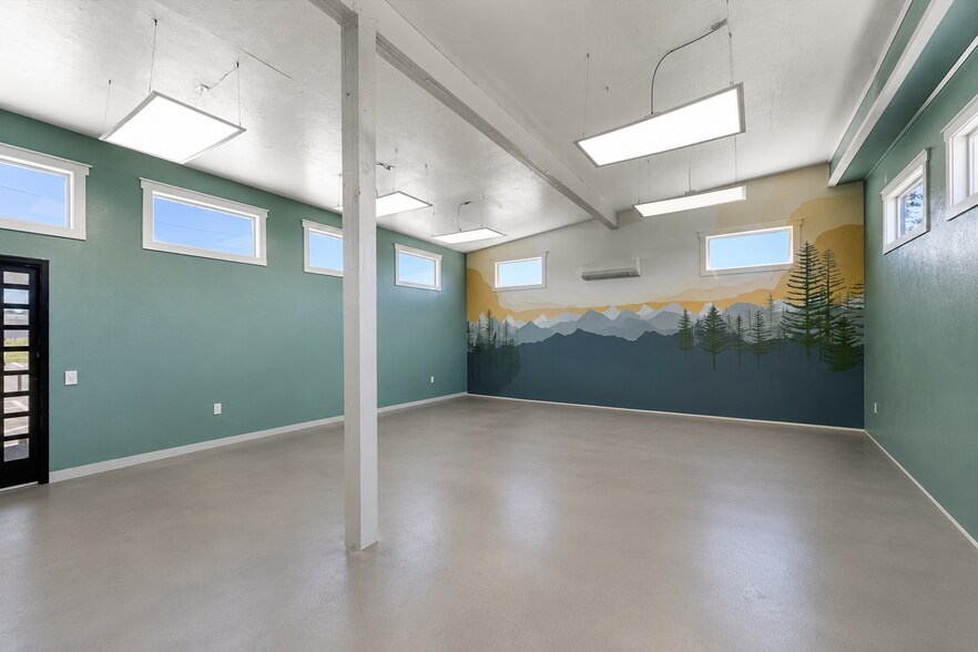 More Photos Of 2546 US-101, Ilwaco Industrial For Sale