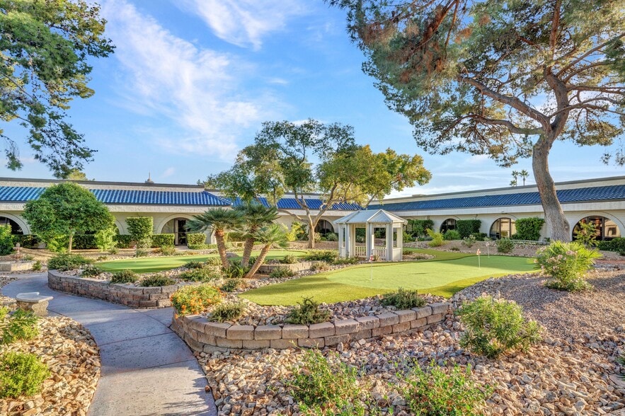 More Photos Of 801 S Rancho Dr, Las Vegas Office For Sale