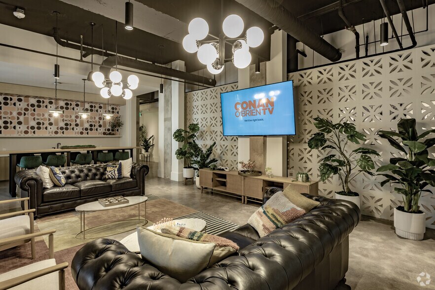 More Photos Of 609 2nd St, West Palm Beach Apartments For Lease