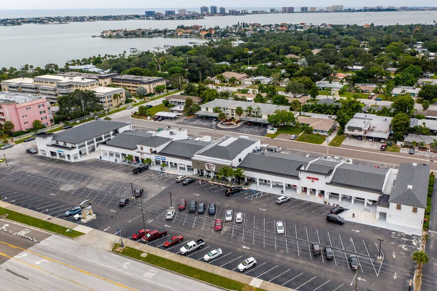 More Photos Of 2923 W Bay Dr, Belleair Bluffs Unknown For Lease