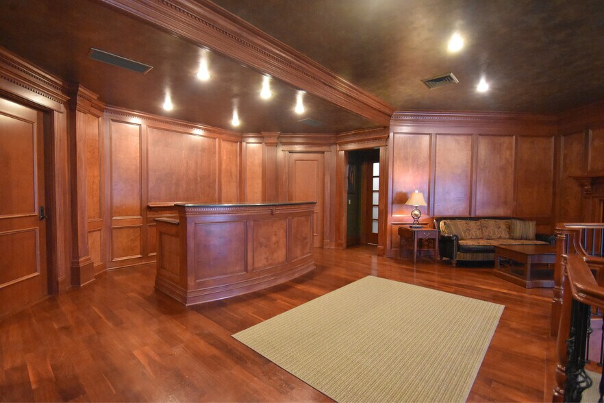 More Photos Of 8600 Transit Rd, Buffalo Medical For Lease