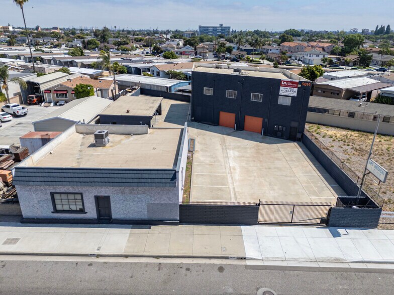 Primary Photo Of , Bellflower Unknown For Sale