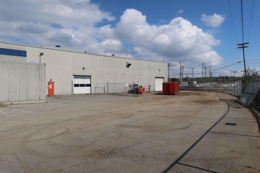 More Photos Of 880 Cliveden Ave, Delta Manufacturing For Lease