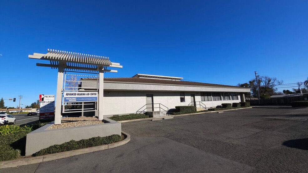 More Photos Of 1313 Travis Blvd, Fairfield Medical For Lease