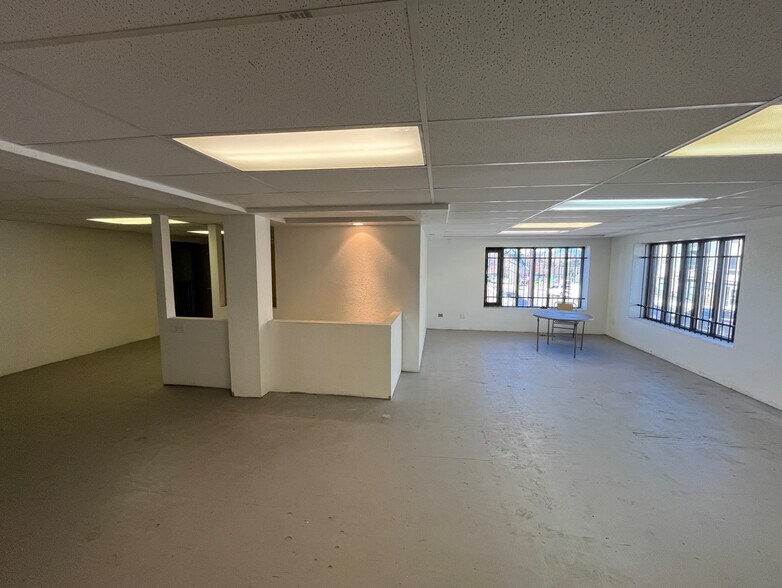 More Photos Of 1901 S Bannock St, Denver Warehouse For Lease