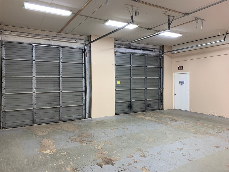 More Photos Of , Broomall Flex For Sale