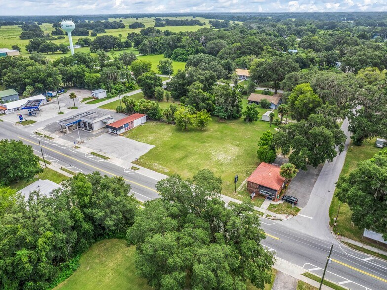 More Photos Of 267 N Market Blvd, Webster Office For Sale