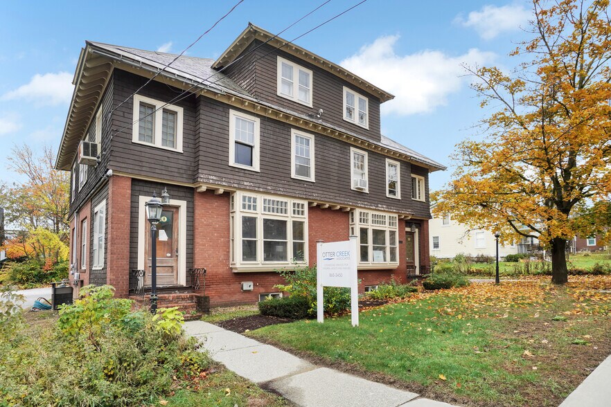 Primary Photo Of 10-12 Pearl St, Essex Junction Office Residential For Sale