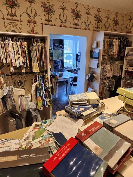 More Photos Of 600 National Rd, Wheeling Storefront Retail Office For Sale