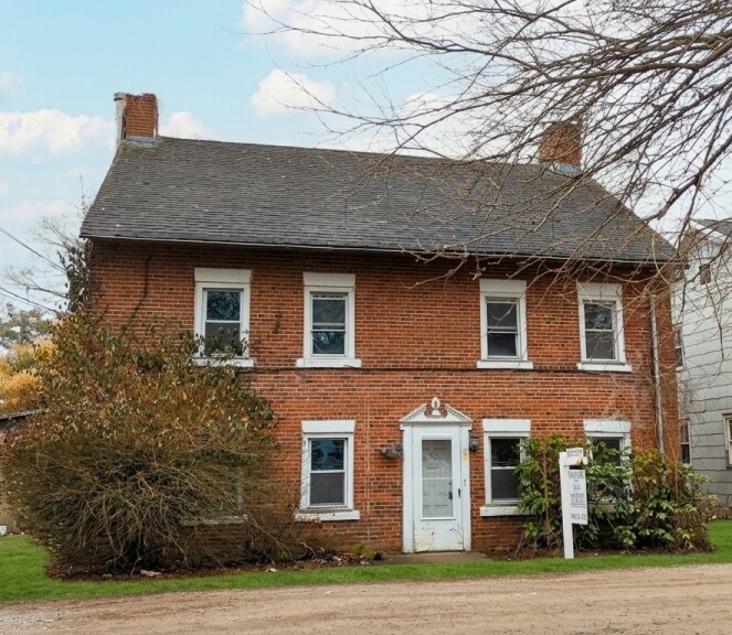 Primary Photo Of 4 The Lane, Somers Township Office For Sale