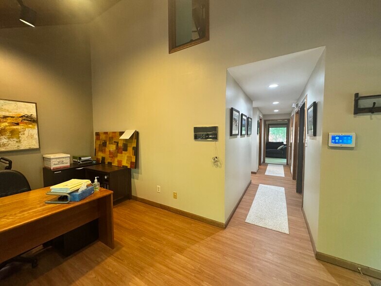 More Photos Of 3000 Langford Rd, Peachtree Corners Office For Lease