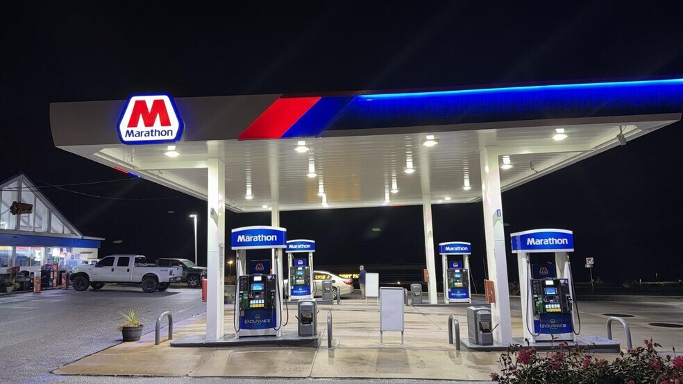 More Photos Of 2504 Willow Street Pike, Willow Street Convenience Store For Lease