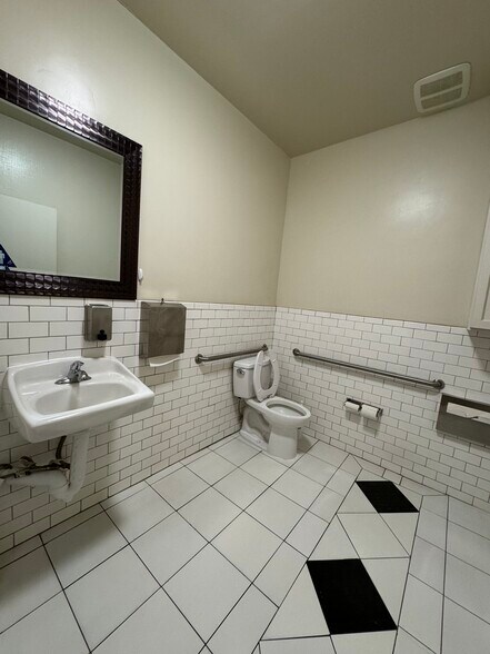 More Photos Of 1940 The Alameda, San Jose Office For Lease