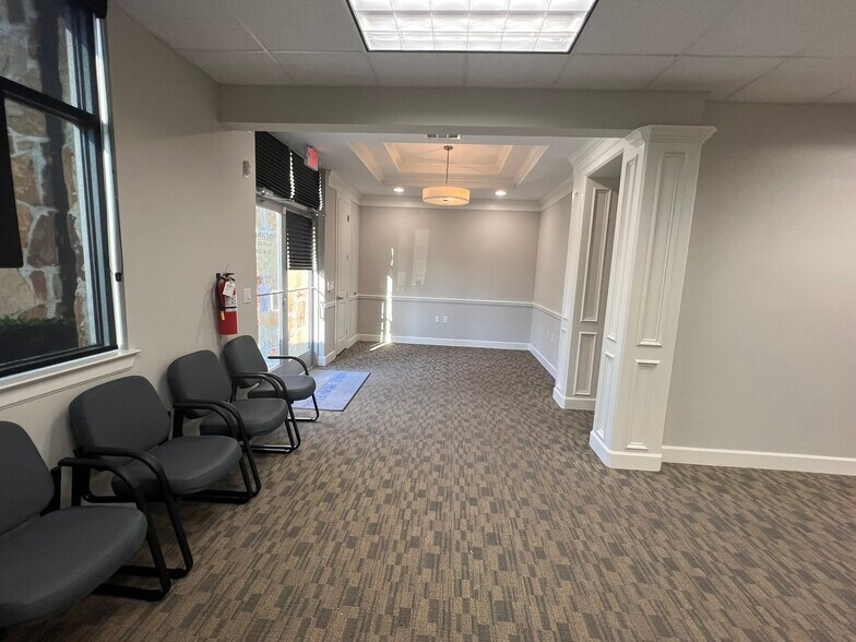 More Photos Of 20008 Champion Forest Dr, Spring Office For Sale