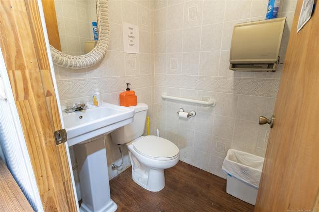 More Photos Of 1631 US HWY 69 Hwy, Mcalester Storefront Retail Office For Sale